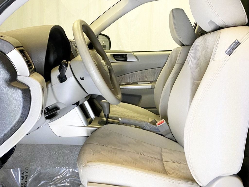 2010 Subaru Forester 2.5X photo 12