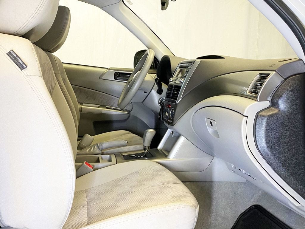 2010 Subaru Forester 2.5X photo 27