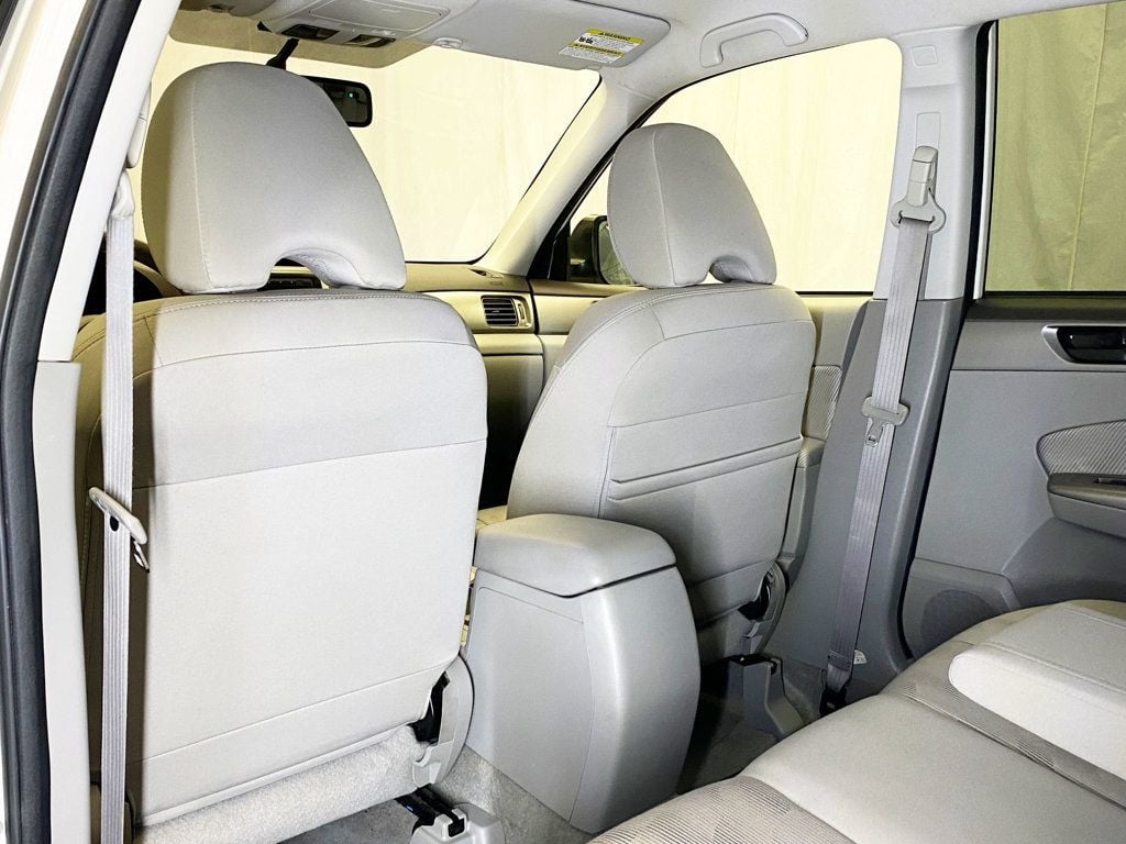 2010 Subaru Forester 2.5X photo 33