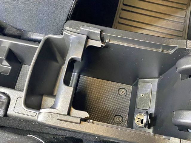 2010 Subaru Forester 4dr Automatic 2.5XT Premium - 23017580 - 30