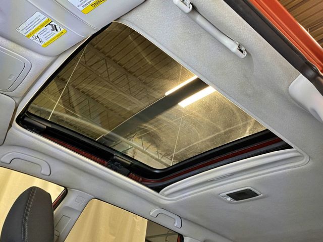 2010 Subaru Forester 4dr Automatic 2.5XT Premium - 23017580 - 32