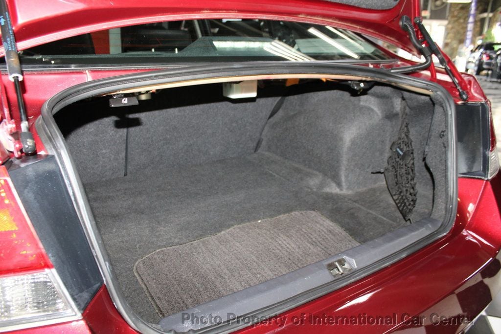 2010 Subaru Legacy 4dr Sedan H4 Automatic 2.5i Limited - 22929132 - 21