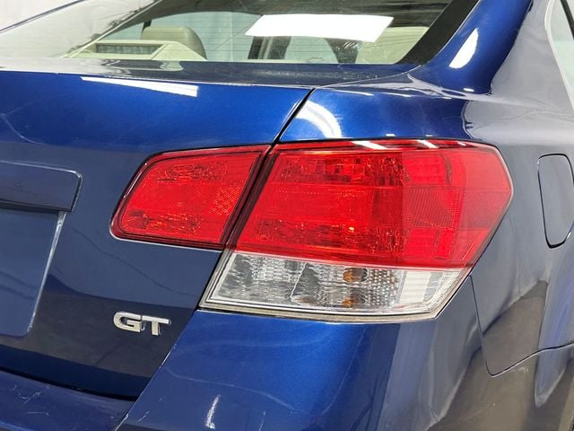 2010 Subaru Legacy 4dr Sedan H4 Manual GT Limited - 23063742 - 11