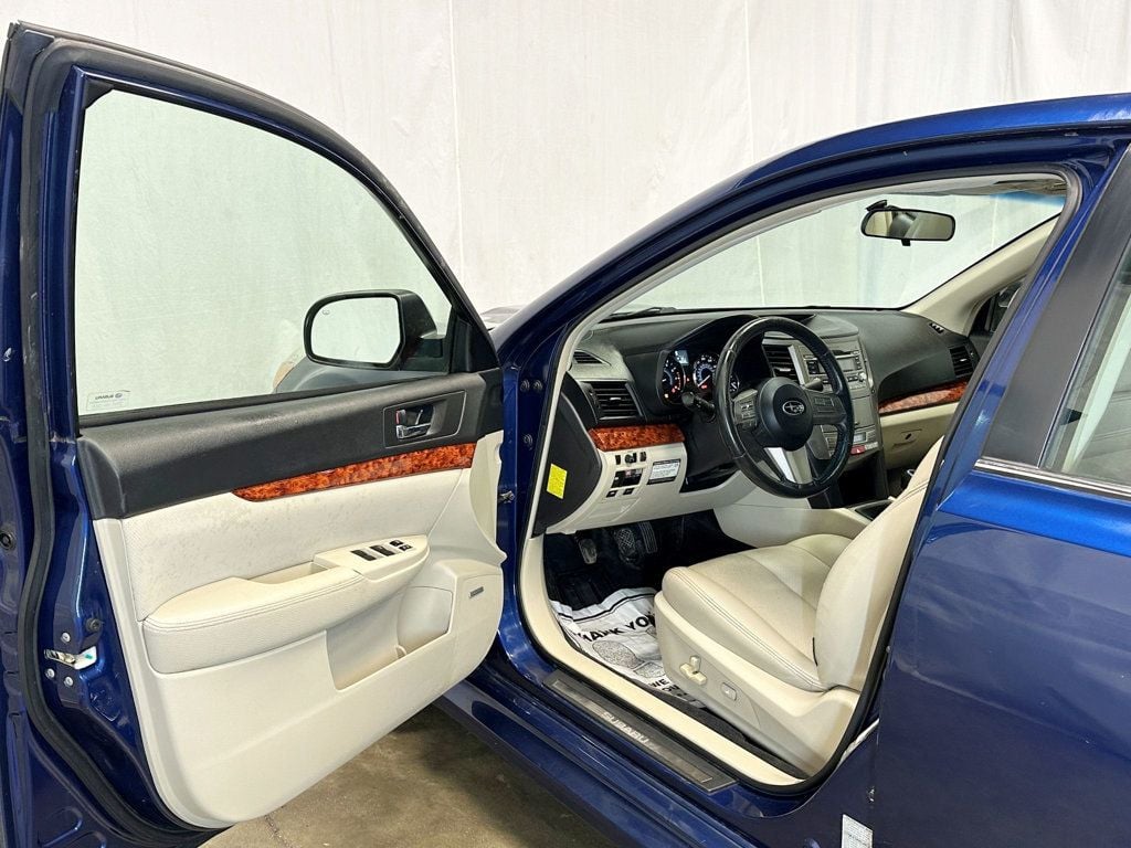 2010 Subaru Legacy 4dr Sedan H4 Manual GT Limited - 23063742 - 15