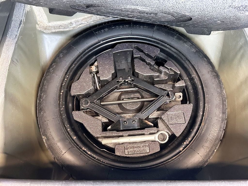 2010 Subaru Legacy 4dr Sedan H4 Manual GT Limited - 23063742 - 38