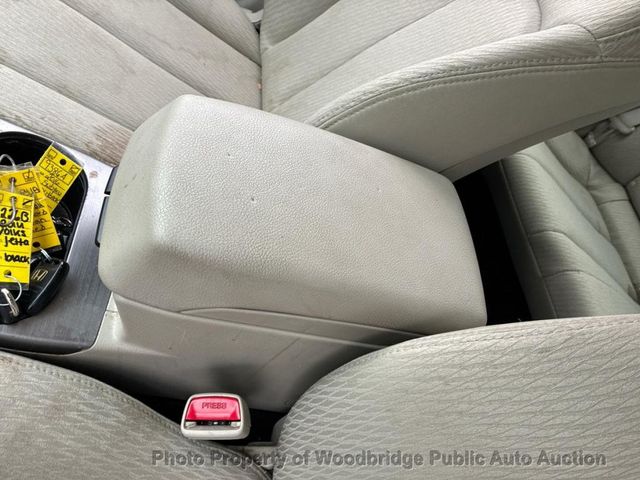 2010 Subaru Legacy Premium - 22961283 - 7