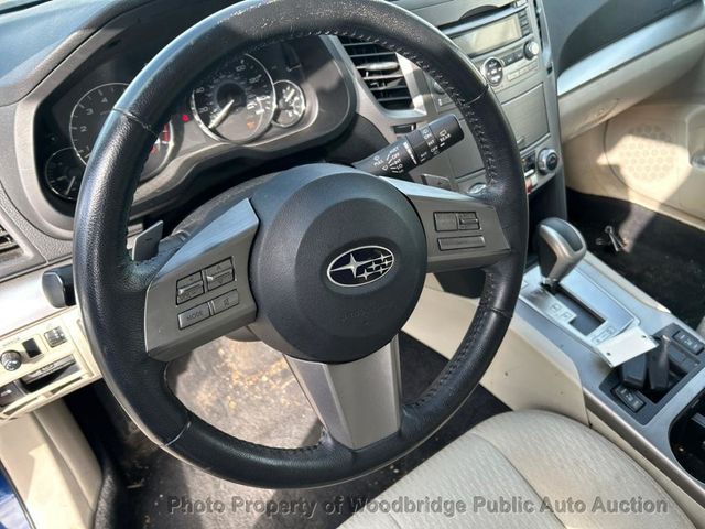 2010 Subaru Outback 4dr Wagon H4 Automatic 2.5i Premium All-Weather - 22955597 - 7