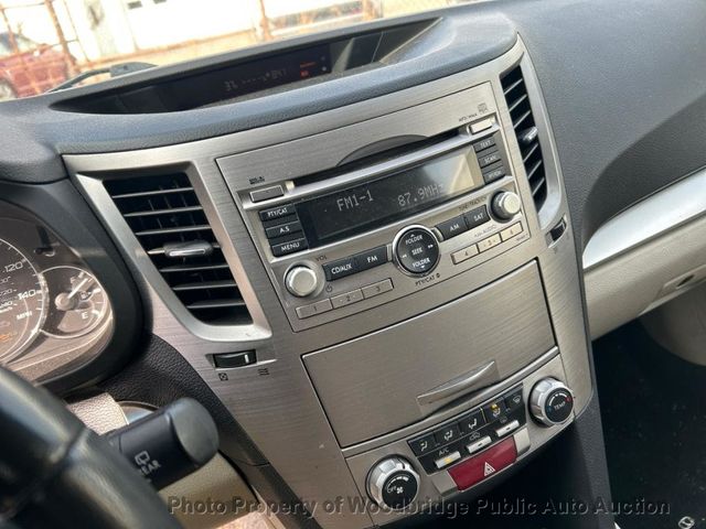 2010 Subaru Outback 4dr Wagon H4 Automatic 2.5i Premium All-Weather - 22955597 - 8