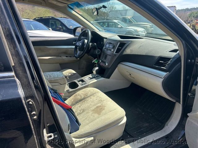 2010 Subaru Outback 4dr Wagon H4 Automatic 2.5i Premium All-Weather - 23017633 - 6