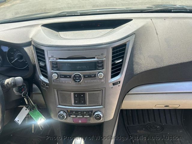 2010 Subaru Outback 4dr Wagon H4 Automatic 2.5i Premium All-Weather - 23017633 - 7