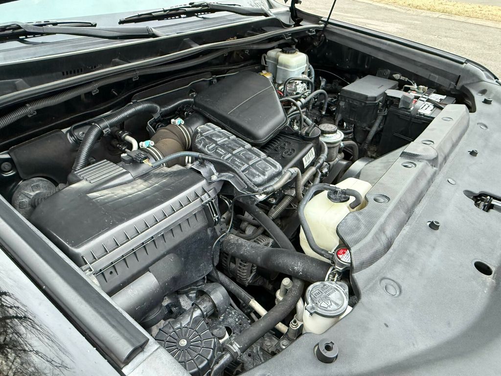 2010 Toyota 4Runner Remote Start, Leather, Apple CarPlay, Front Runner Rack, Ladder - 22986525 - 24