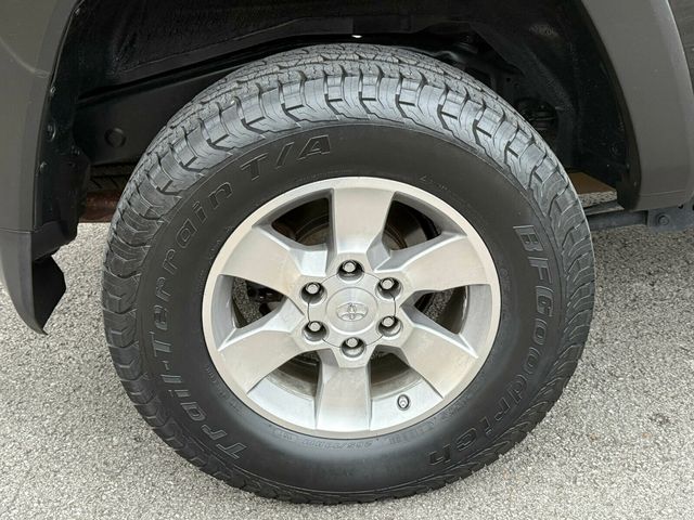 2010 Toyota 4Runner Remote Start, Leather, Apple CarPlay, Front Runner Rack, Ladder - 22986525 - 28