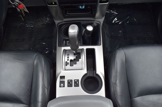 2010 Toyota 4Runner SR5 - 23049564 - 28