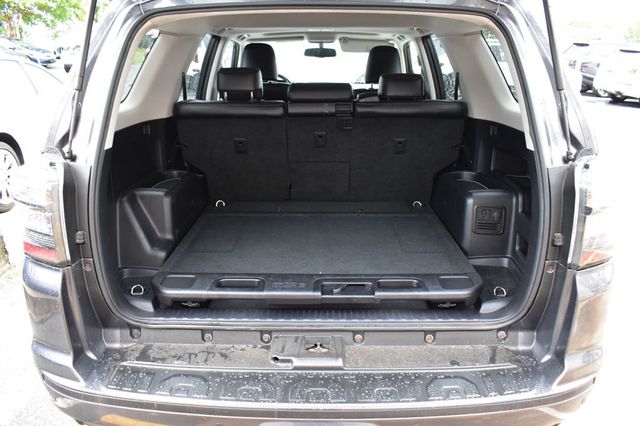 2010 Toyota 4Runner SR5 - 23049564 - 49