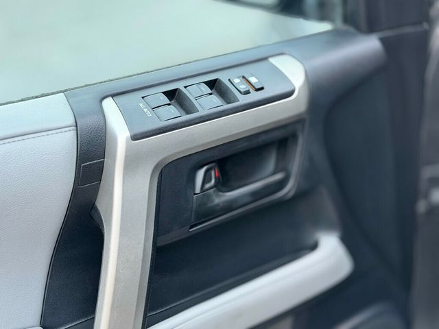 2010 Toyota 4Runner SR5  -  4 BRAND NEW TIRES - 22983558 - 11