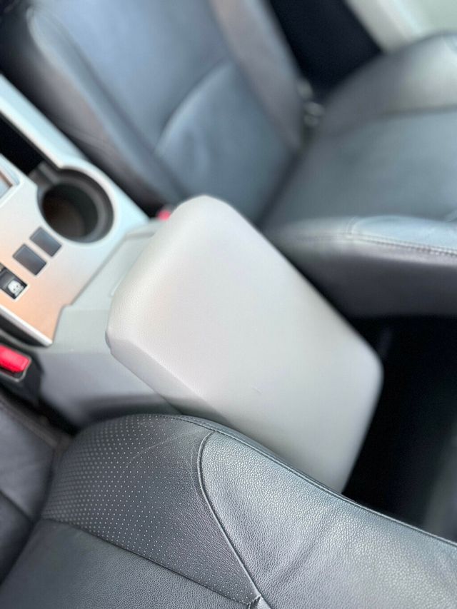 2010 Toyota 4Runner SR5  -  4 BRAND NEW TIRES - 22983558 - 18