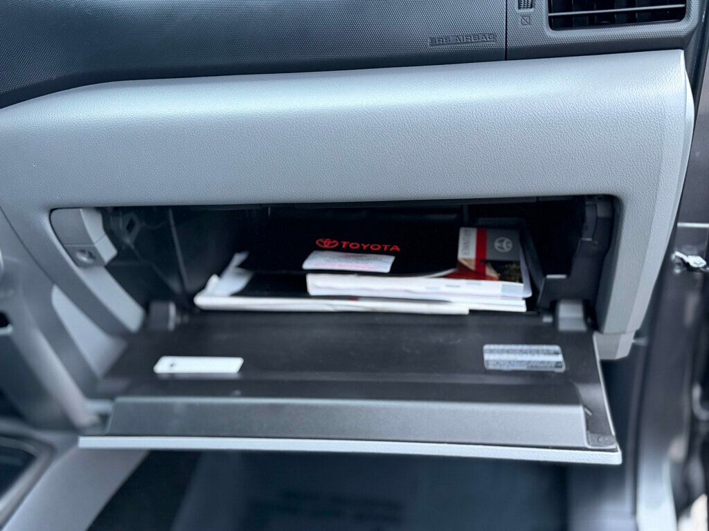 2010 Toyota 4Runner SR5  -  4 BRAND NEW TIRES - 22983558 - 36