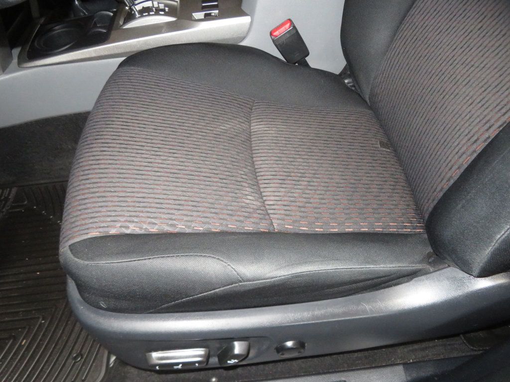 2010 Toyota 4Runner TOYOTA 4RUNNER 4X4 EXTRA CLEAN 2OWNER SR5  4X4  - 22975969 - 17