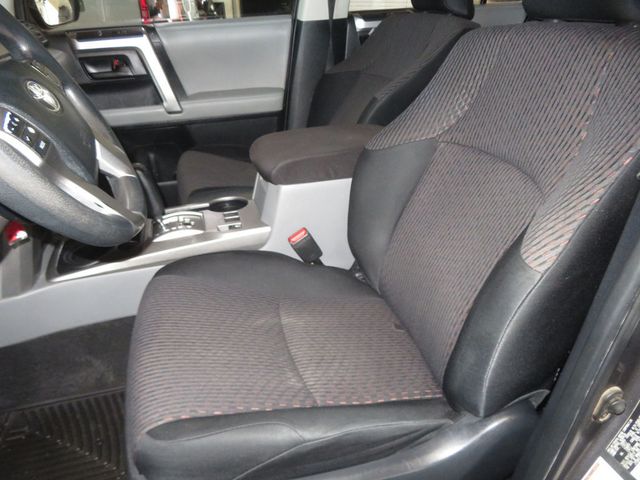 2010 Toyota 4Runner TOYOTA 4RUNNER 4X4 EXTRA CLEAN 2OWNER SR5  4X4  - 22975969 - 18