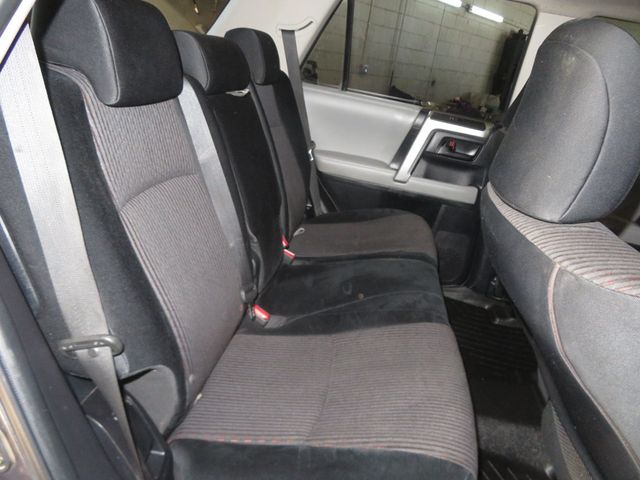 2010 Toyota 4Runner TOYOTA 4RUNNER 4X4 EXTRA CLEAN 2OWNER SR5  4X4  - 22975969 - 26