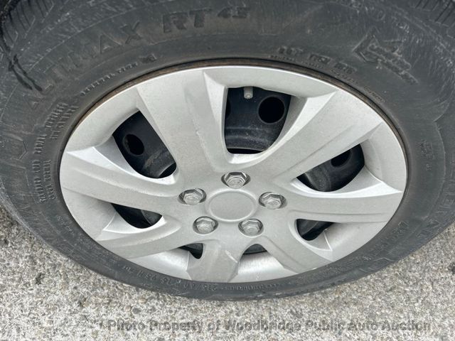 2010 Toyota Camry  - 22973785 - 26