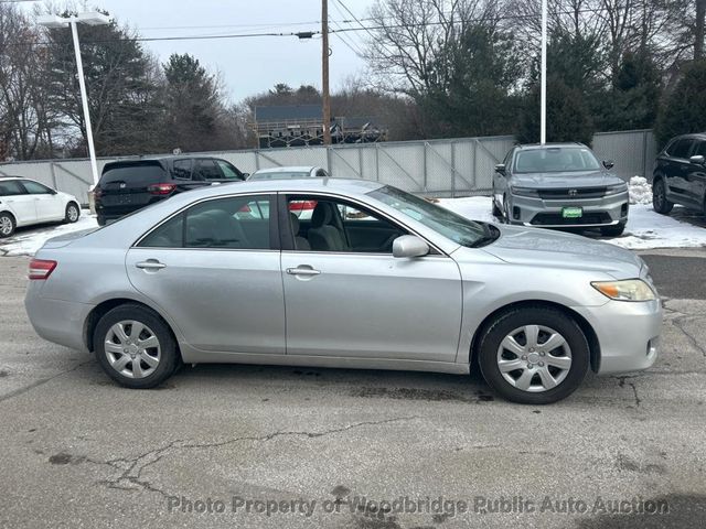 2010 Toyota Camry  - 22973785 - 2
