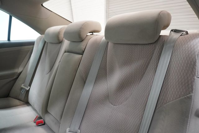 2010 Toyota Camry  - 22921710 - 10