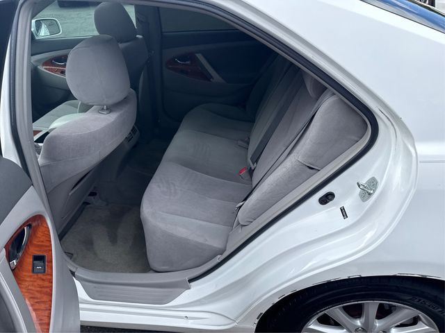 2010 Toyota Camry  - 23070541 - 9