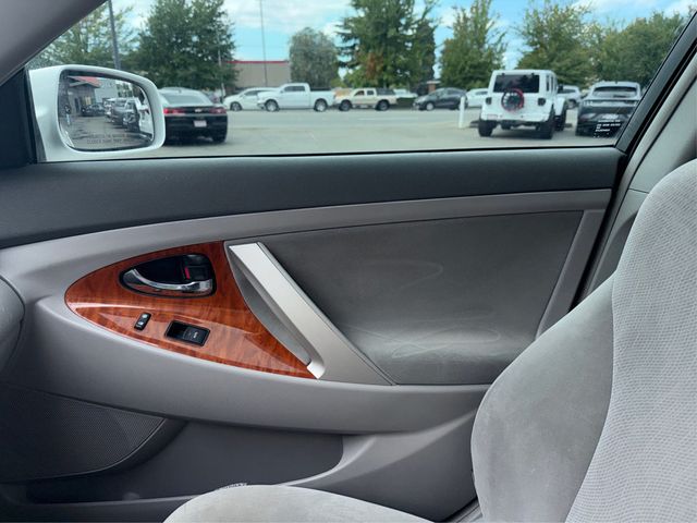 2010 Toyota Camry  - 23070541 - 16