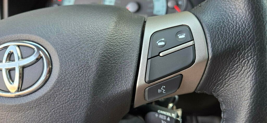 2010 Toyota Camry 1 Owner VERY LOW MILES Clean SE Leather 615-300-6004 - 23040071 - 28