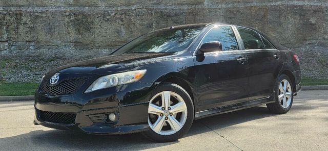 2010 Toyota Camry 1 Owner VERY LOW MILES Clean SE Leather 615-300-6004 - 23040071 - 3