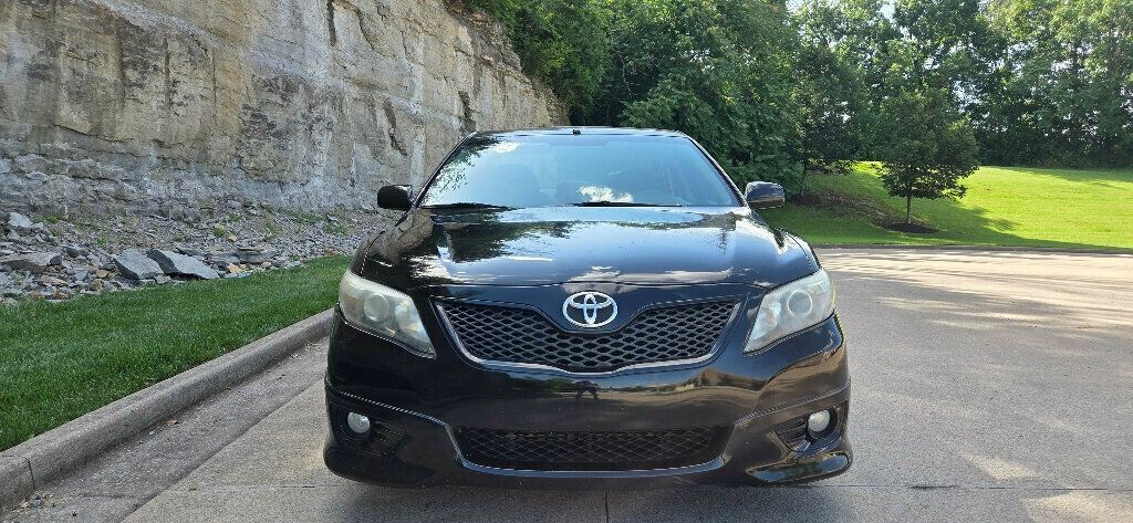 2010 Toyota Camry 1 Owner VERY LOW MILES Clean SE Leather 615-300-6004 - 23040071 - 4