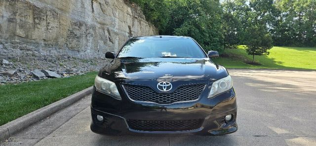 2010 Toyota Camry 1 Owner VERY LOW MILES Clean SE Leather 615-300-6004 - 23040071 - 4