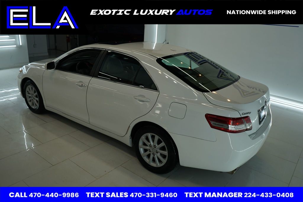 2010 Toyota Camry 1 OWNER! WOW! V6 XLE WITH NAVIGATION! REAR CAMERA! LEATHER!  - 22761079 - 10