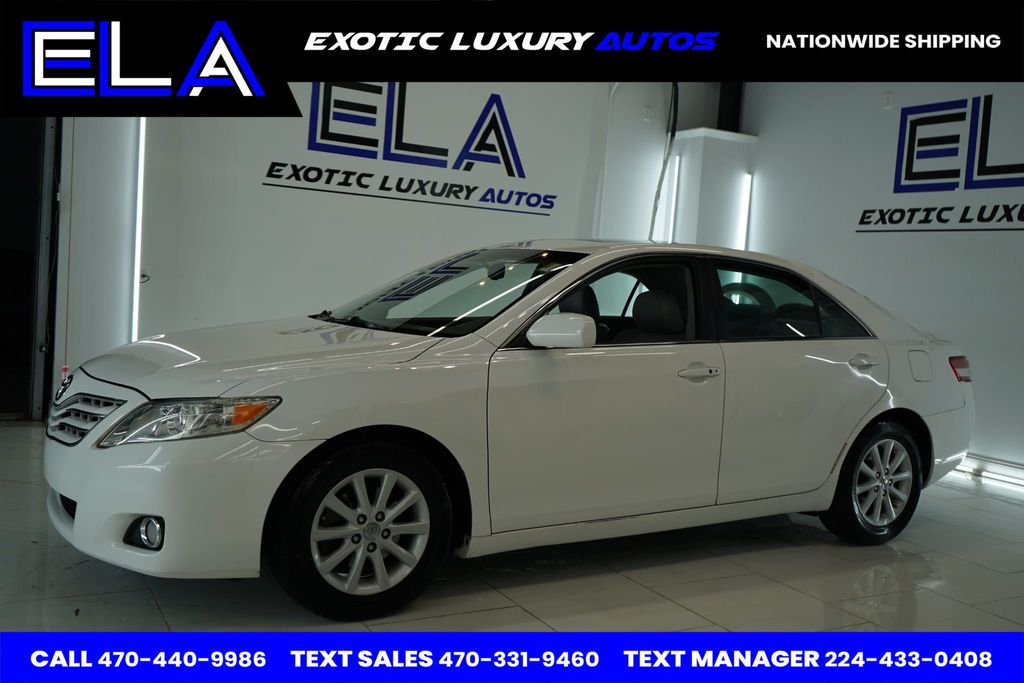 2010 Toyota Camry 1 OWNER! WOW! V6 XLE WITH NAVIGATION! REAR CAMERA! LEATHER!  - 22761079 - 3