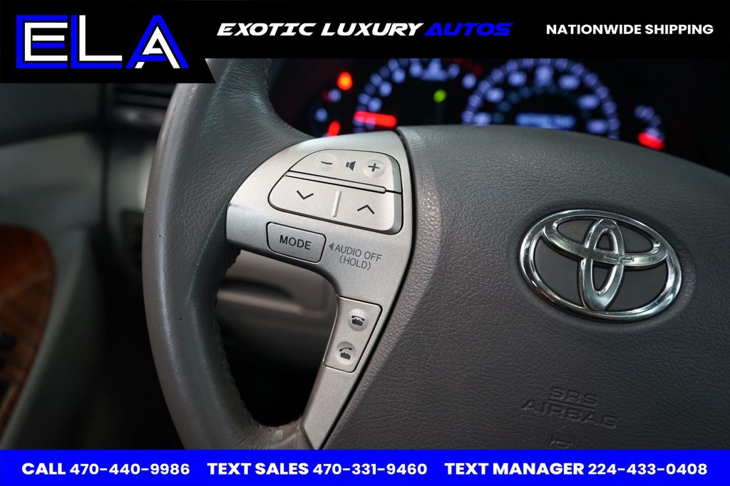 2010 Toyota Camry 1 OWNER! WOW! V6 XLE WITH NAVIGATION! REAR CAMERA! LEATHER!  - 22761079 - 42