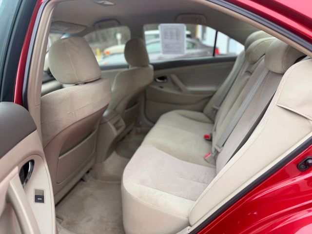 2010 Toyota Camry 4dr Sedan I4 Automatic LE - 22972317 - 8