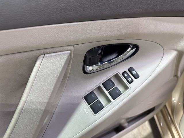 2010 Toyota Camry 4dr Sedan I4 Automatic LE - 22993283 - 20