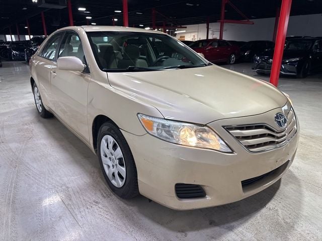 2010 Toyota Camry 4dr Sedan I4 Automatic LE - 22993283 - 7