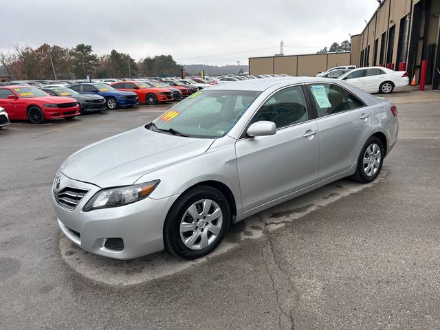2010 Toyota Camry 4dr Sedan I4 Automatic LE - 22949625 - 2