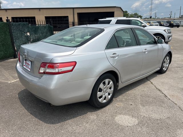 2010 Toyota Camry 4dr Sedan I4 Automatic LE - 23045857 - 3