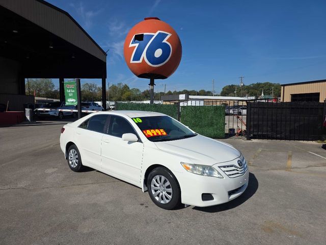 2010 Toyota Camry 4dr Sedan I4 Automatic LE - 23102451 - 1