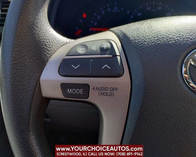 2010 Toyota Camry 4dr Sedan I4 Automatic LE - 22924320 - 23