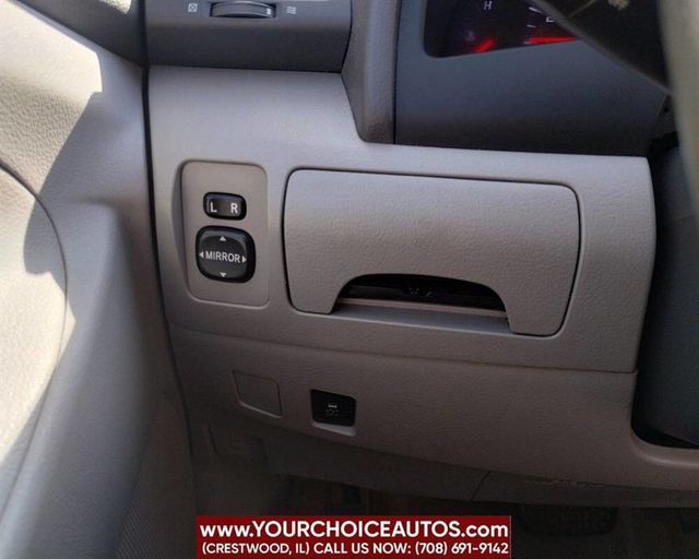 2010 Toyota Camry 4dr Sedan I4 Automatic LE - 22924320 - 24