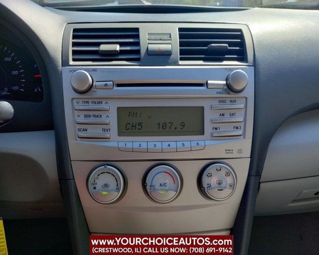 2010 Toyota Camry 4dr Sedan I4 Automatic LE - 22924320 - 28