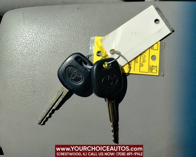 2010 Toyota Camry 4dr Sedan I4 Automatic LE - 22924320 - 34