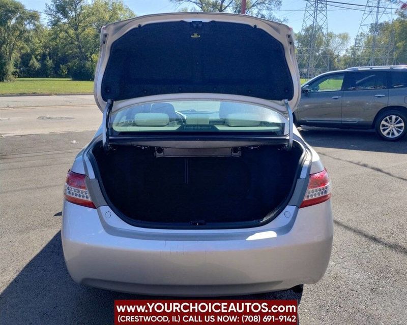 2010 Toyota Camry 4dr Sedan I4 Automatic LE - 22924320 - 8