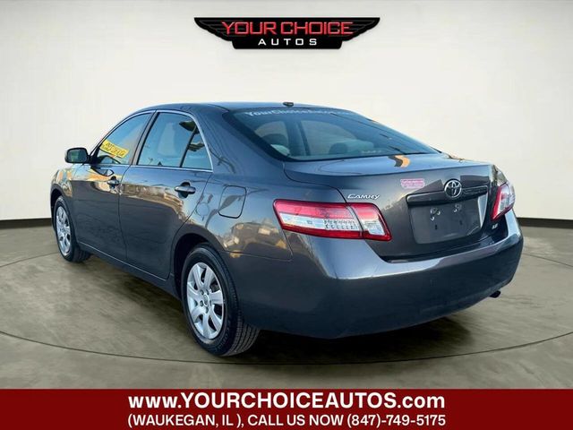 2010 Toyota Camry 4dr Sedan I4 Automatic LE - 22949710 - 4