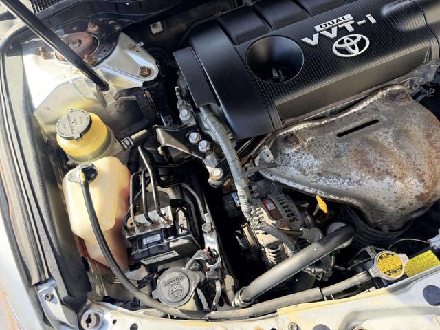 2010 Toyota Camry 4dr Sedan I4 Automatic LE - 23033651 - 11
