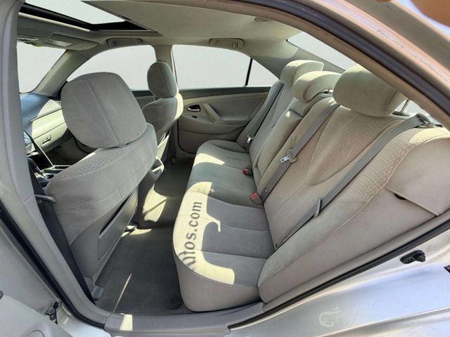 2010 Toyota Camry 4dr Sedan I4 Automatic LE - 23033651 - 20